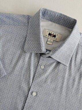 JOSEPH ABBOUD Men's L Blue Geo Print Short Sleeve Button Up Shirt Cotton